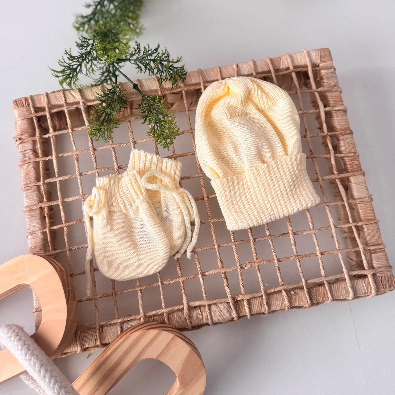 kit touca e luva- amarelo